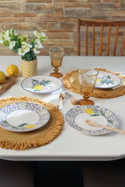 Hermia Set de Servir Pasteles de 4 piezas en Cerámica, 20 cm, Blanco, Azul Marino y Amarillo